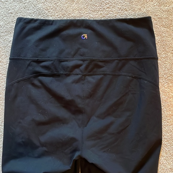 Large black Gap Fit leggings - Picture 4 of 4